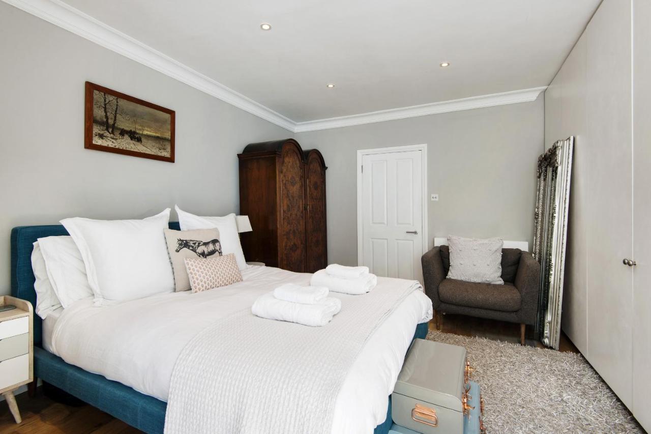 Modern Kensington Home Near Kensington Palace Лондон Экстерьер фото